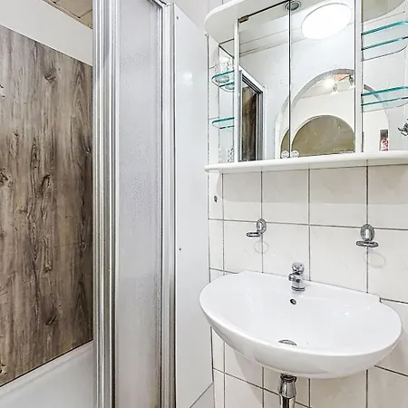 Juritsch By Interhome *